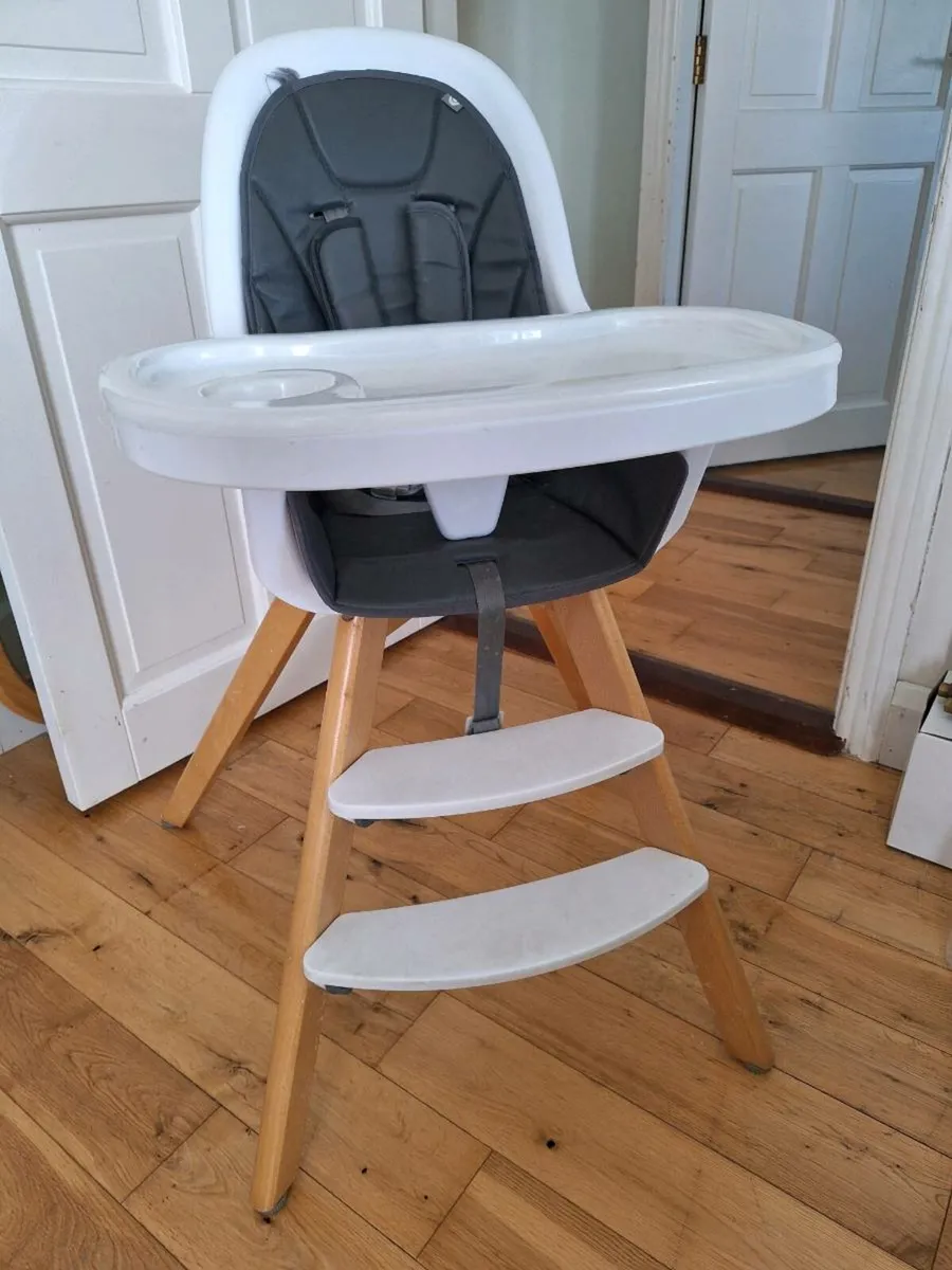 Babylo Highchair - Image 1