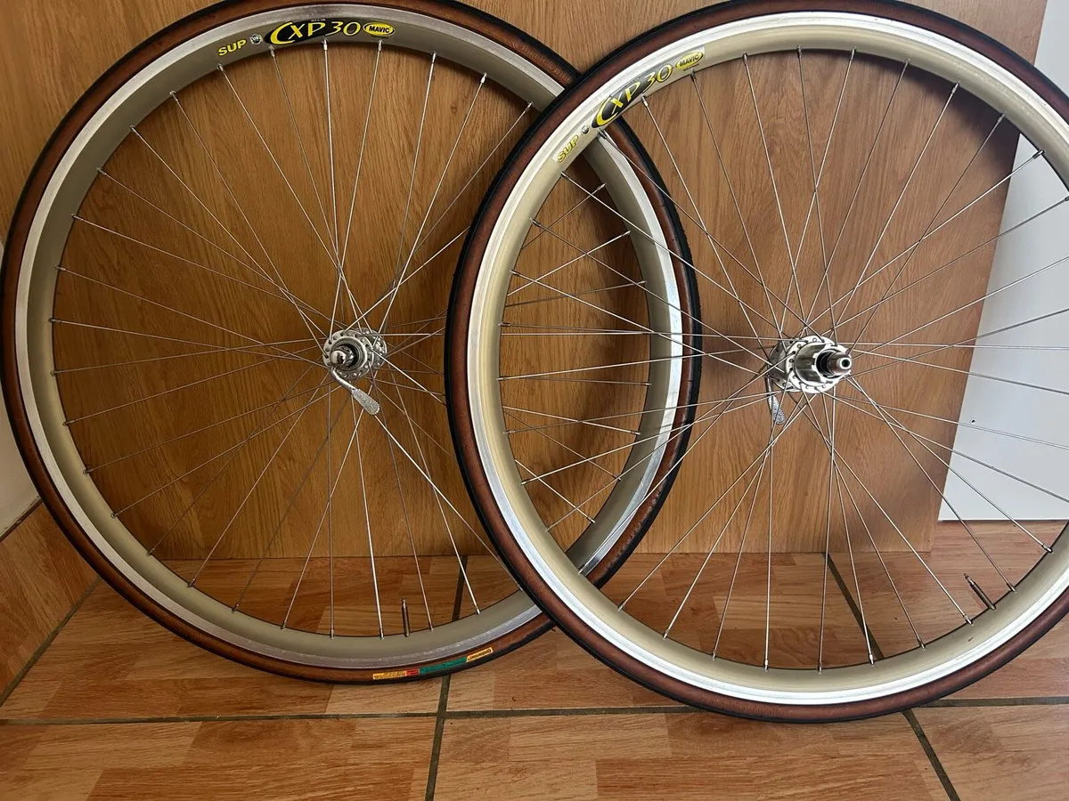 Campagnolo/Mavic Wheels - Image 1