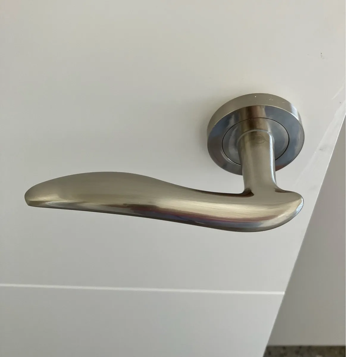 Door handles - Image 1