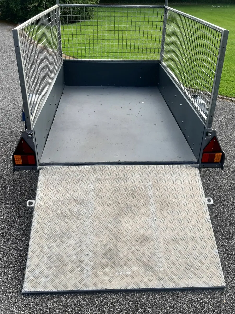 Ifor Williams P6e - Image 2