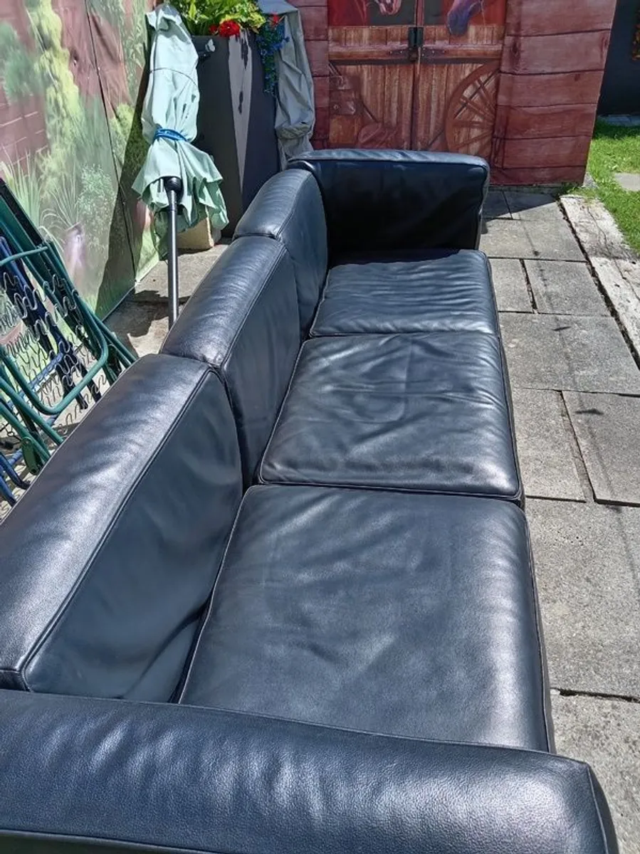 Sofa - Image 3
