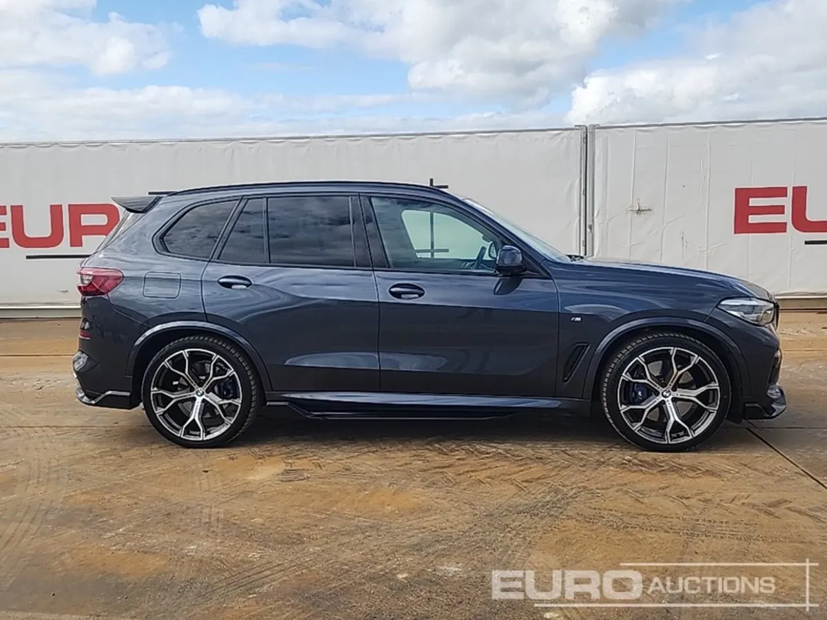 2021 BMW X5 45E M-Sport - Image 4