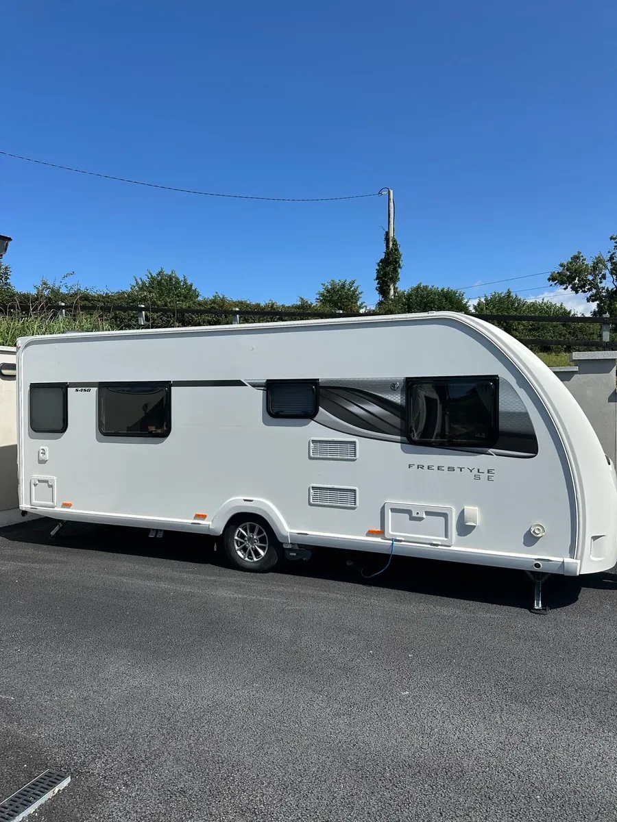 2019 Swift freestyle SE (Island Bed) - Image 2