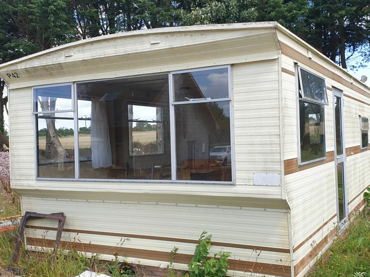Mobile home - Image 1