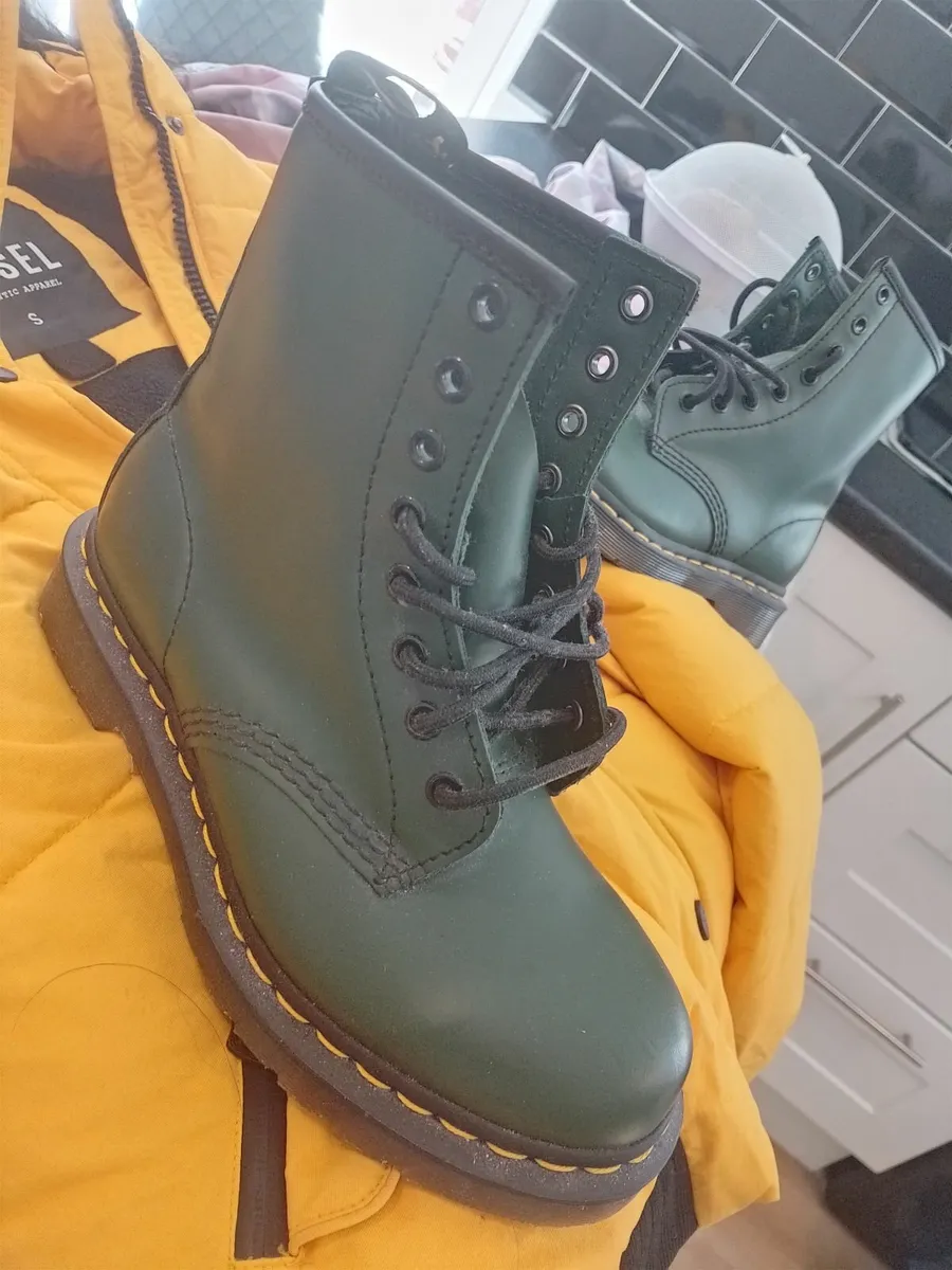 Doc martens - Image 2