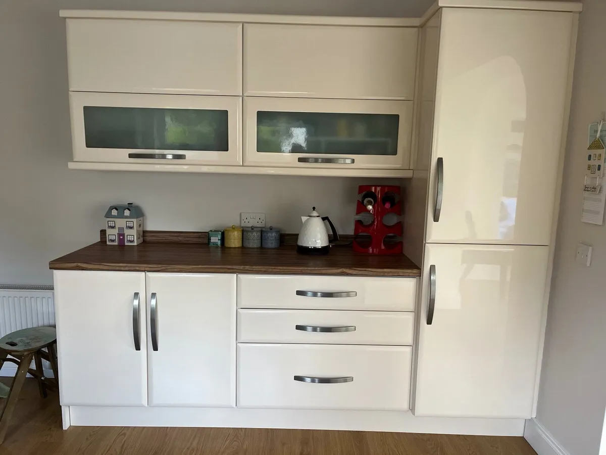 Kitchen units - Image 3