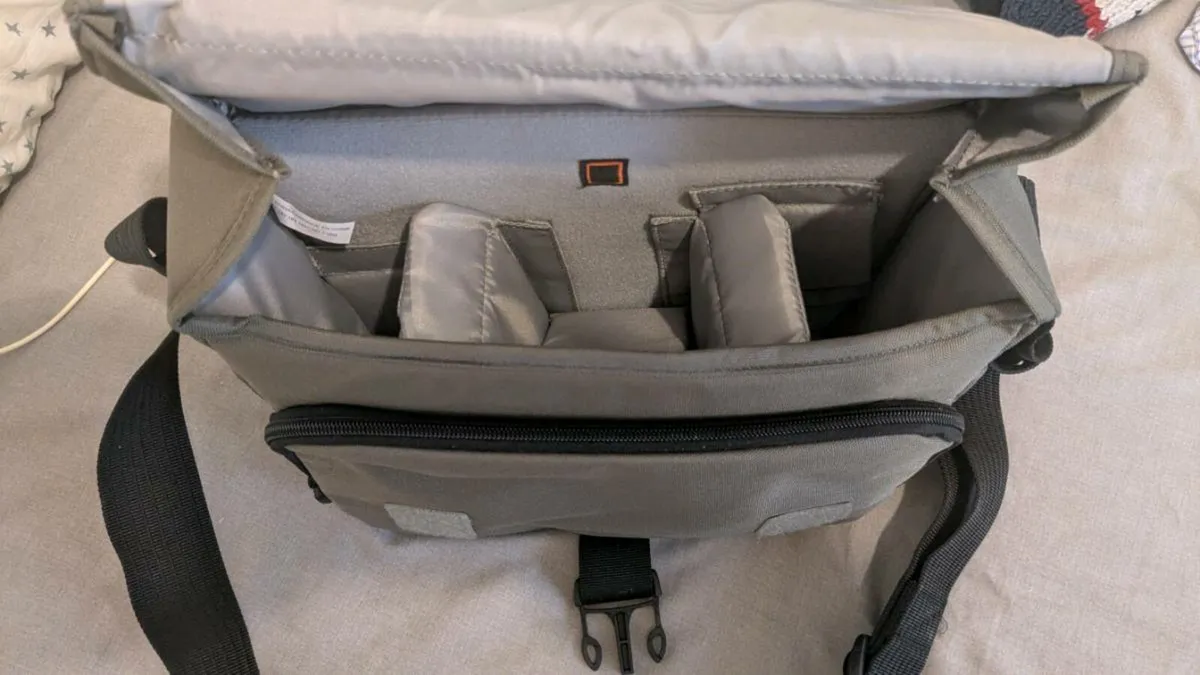 Lowepro Camera Bag - Image 1