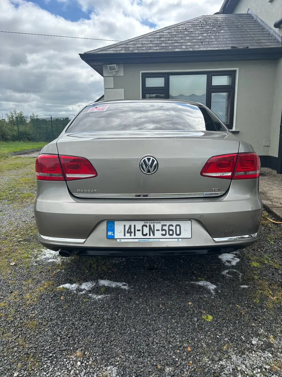 Volkswagen Passat 2014 - Image 4