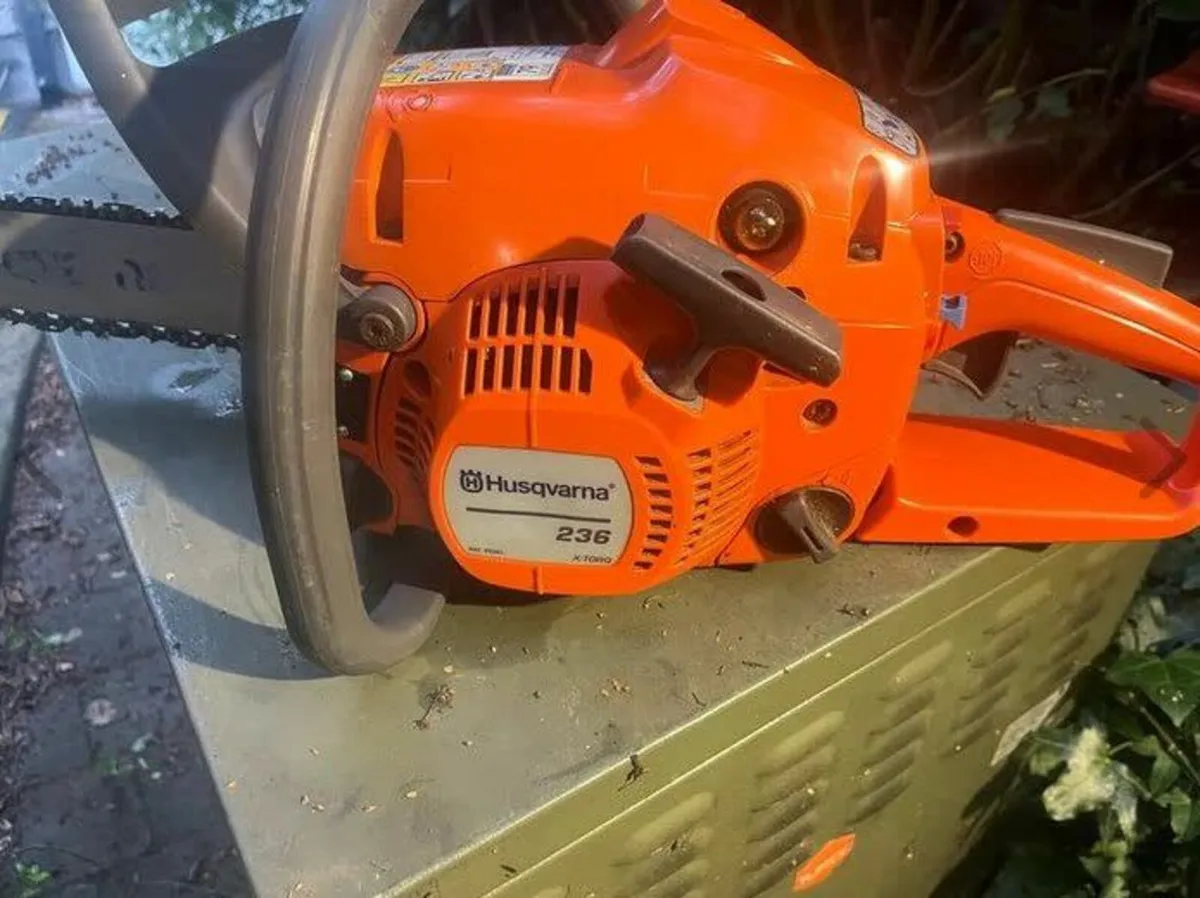 Husqvarna chainsaw - Image 3