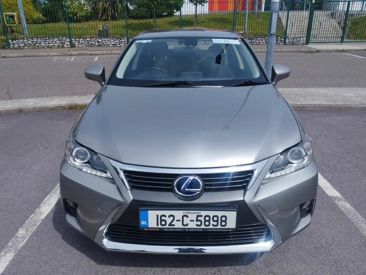 Lexus CT 2016 - Image 2