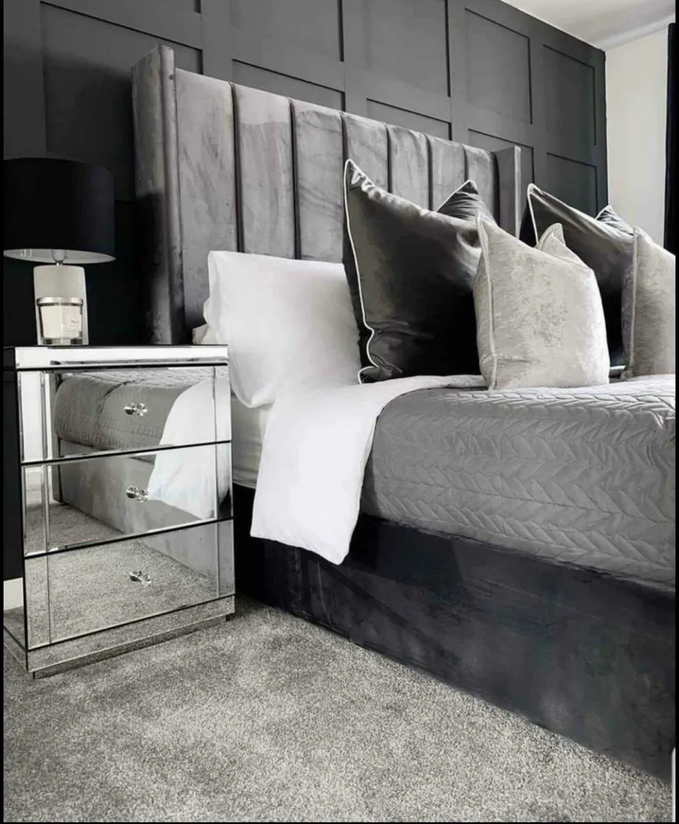 Wingback Beds Indiana Range - Image 1