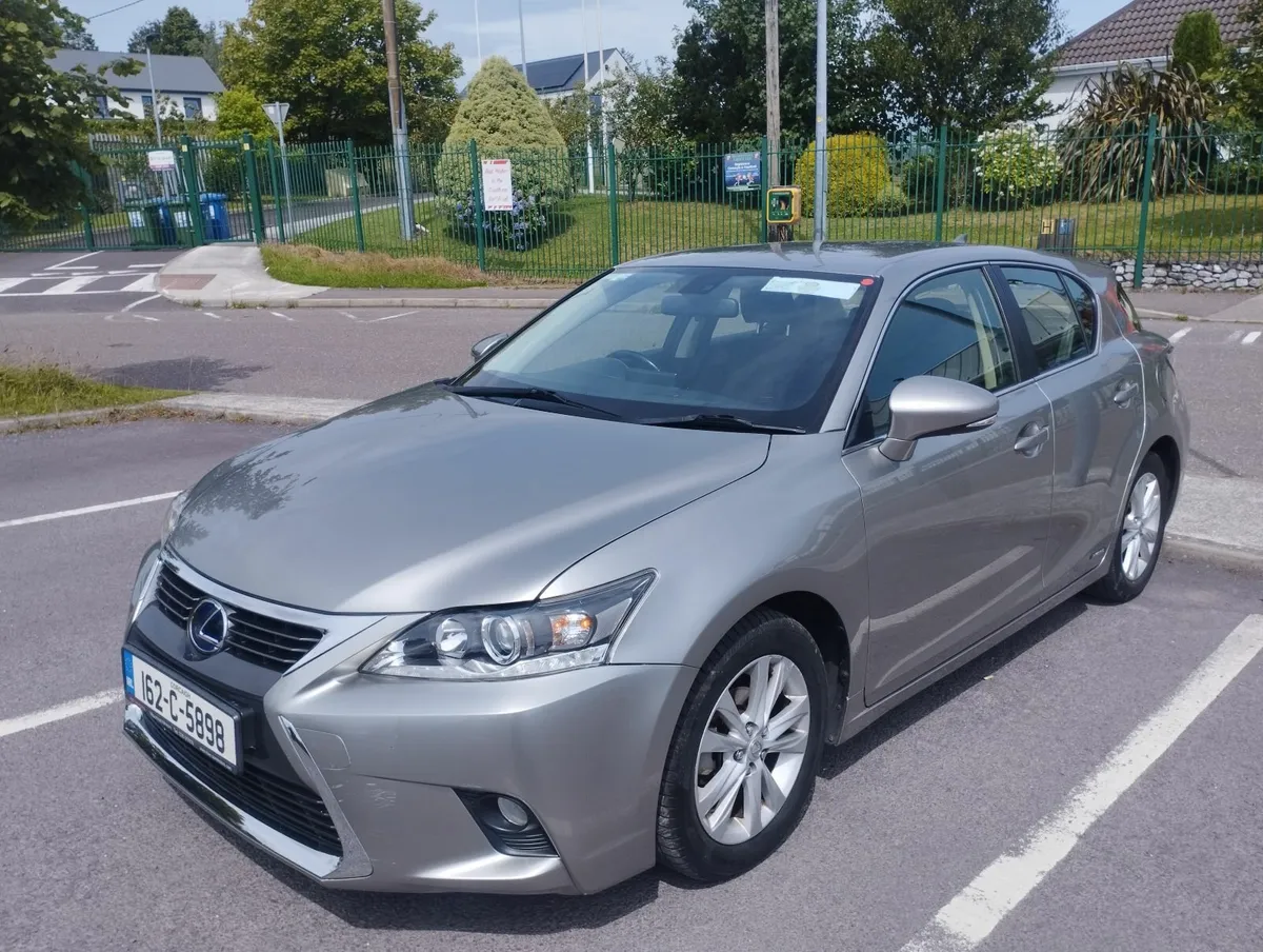 Lexus CT 2016 - Image 1
