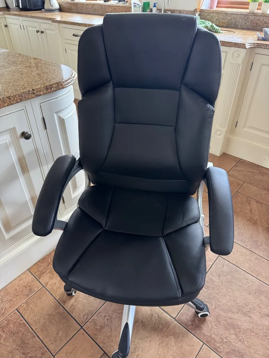 Office chair - Image 3
