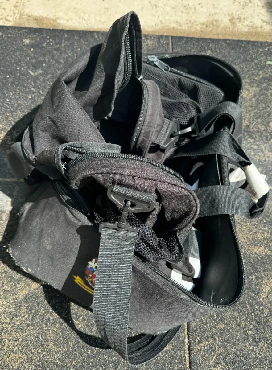 Football bag - Image 4