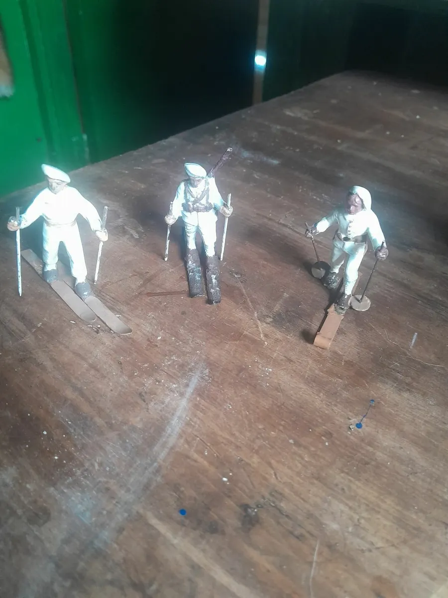 Three vintage lead solders - Image 1