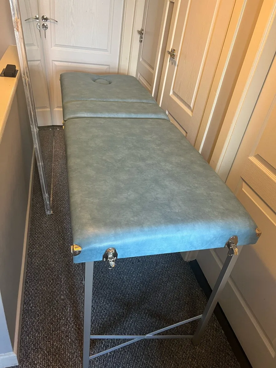 Massage/Beauty Bed - Image 1