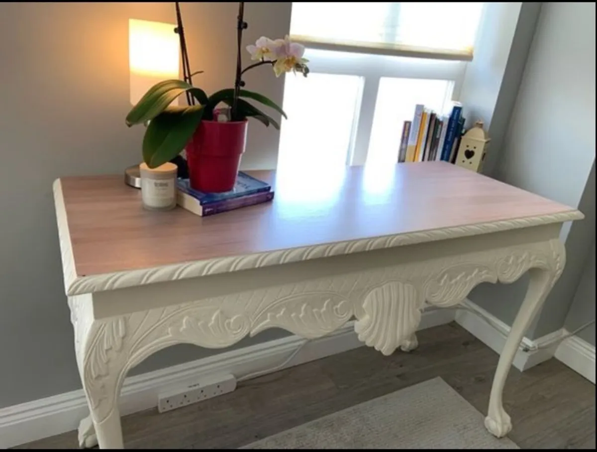 Vintage carved wood console hallway table - Image 1