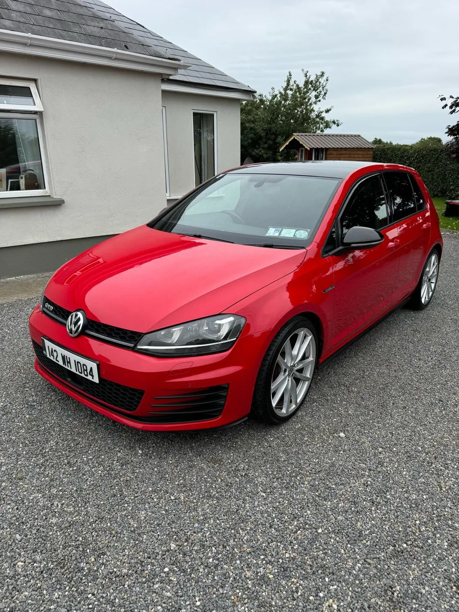 142 Golf GTD - Image 4