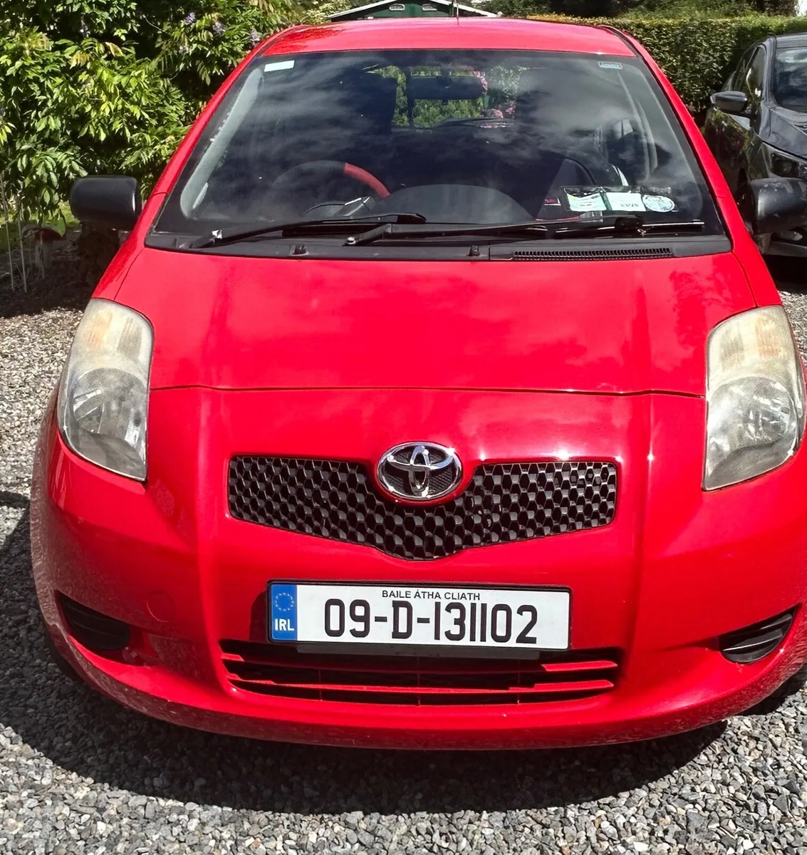 Toyota Yaris 2009 - Image 3