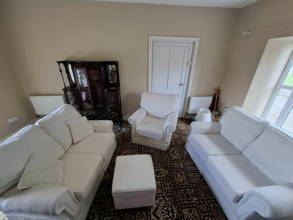 White couches - Image 2