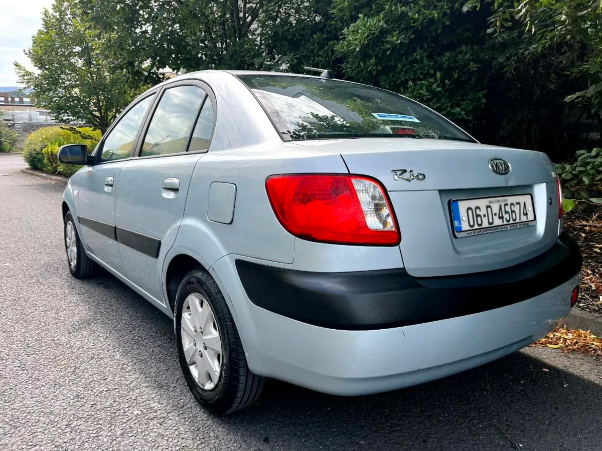 Kia Rio LOW MILEAGE - Image 4