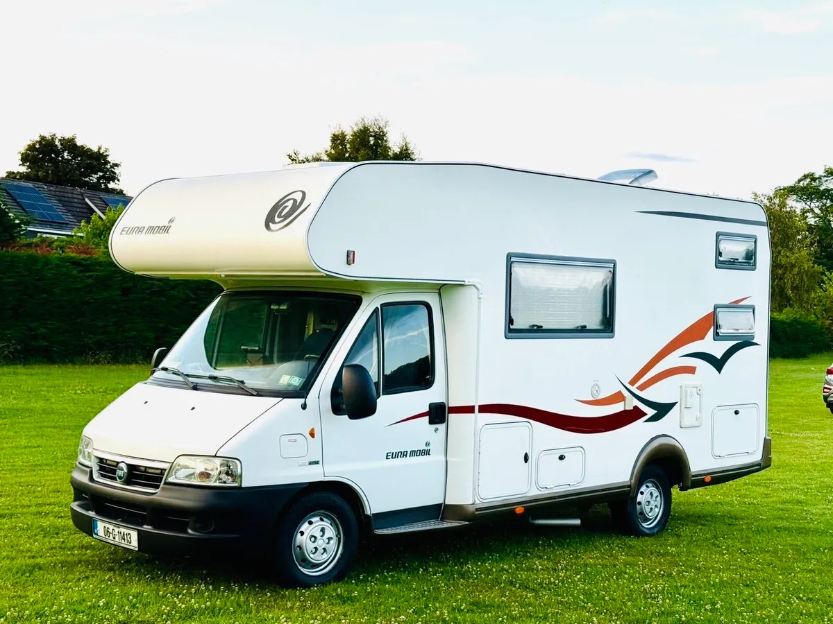 Fiat Ducado 6 berth motherhome for sale. - Image 4
