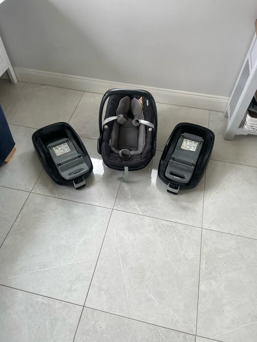 Maxi cosy car seat