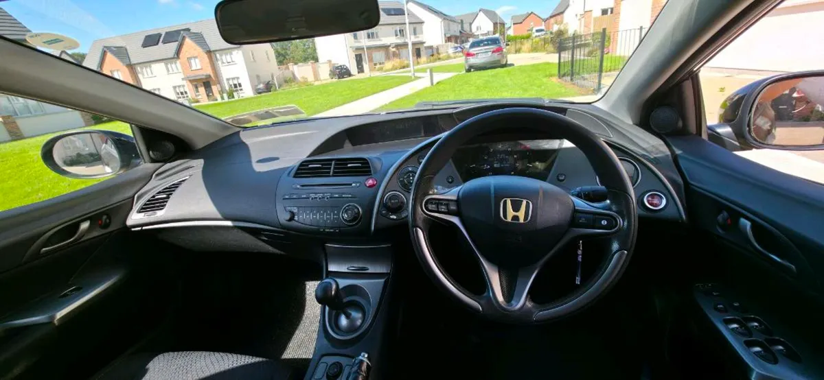 Honda Civic - Image 3