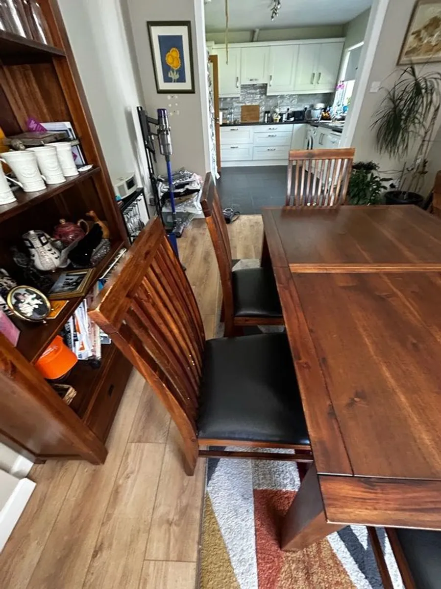 Extendable sycamore dining table & chairs - Image 3