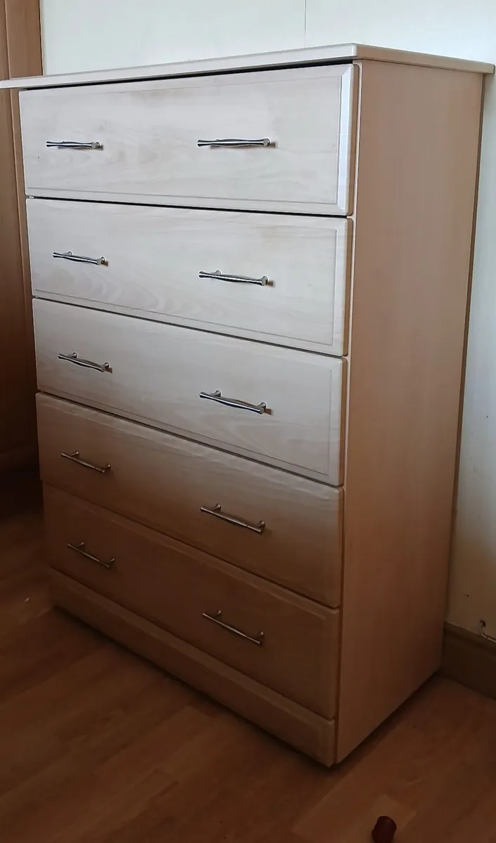 Chest of drawers - Image 2