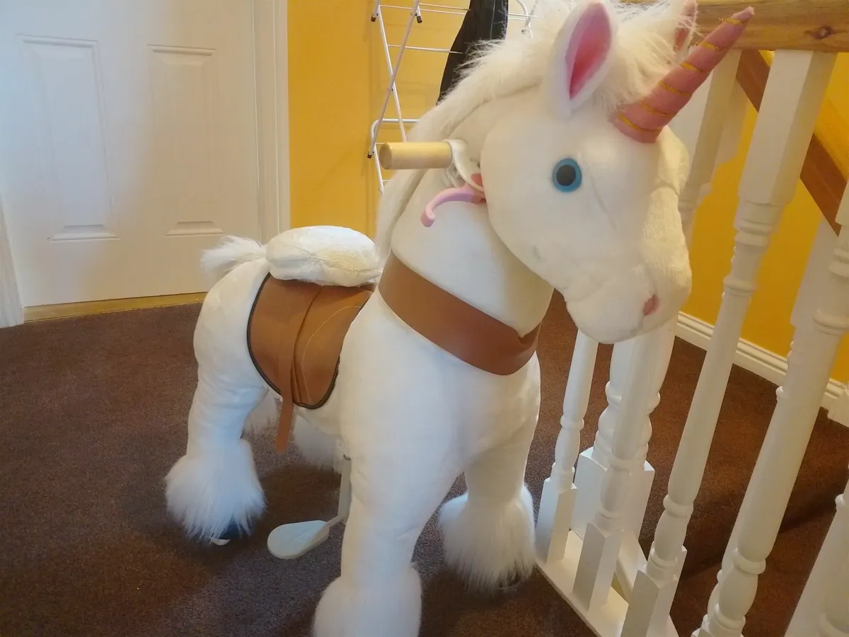 Unicorn ride on - Image 1