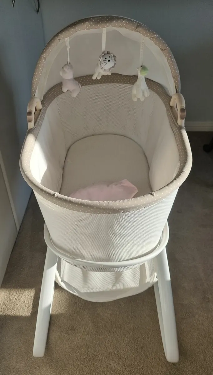 Baby Cot for New Born to 6 Months - Image 3