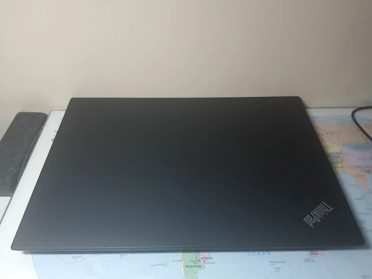 Lenovo ThinkPad T590 i7 8th gen 16/512GB SSD Quad - Image 2