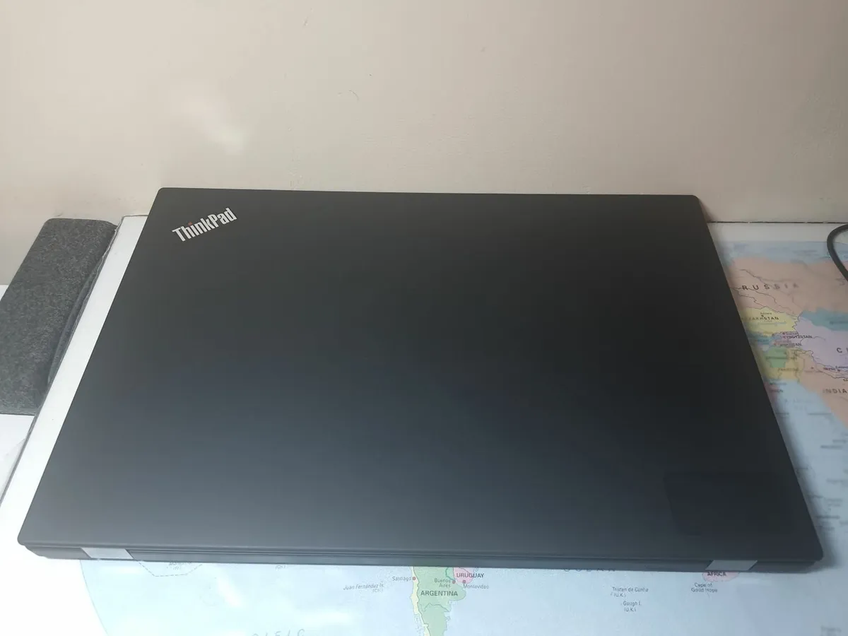 Lenovo ThinkPad T590 i7 8th gen 16/512GB SSD Quad - Image 3