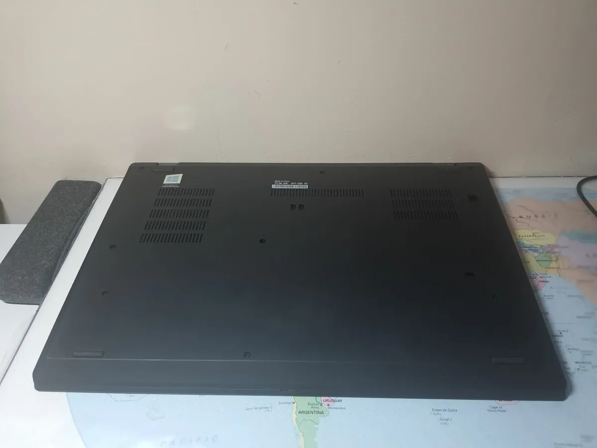 Lenovo ThinkPad T590 i7 8th gen 16/512GB SSD Quad - Image 4