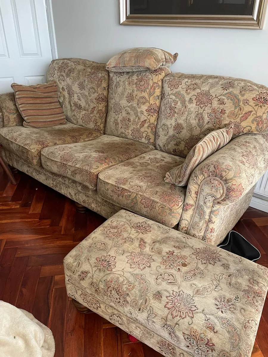 3piece Suite • foot stool. - Image 2