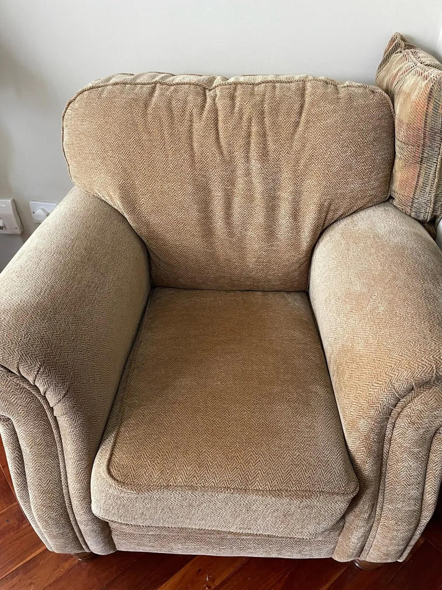 3piece Suite • foot stool. - Image 4
