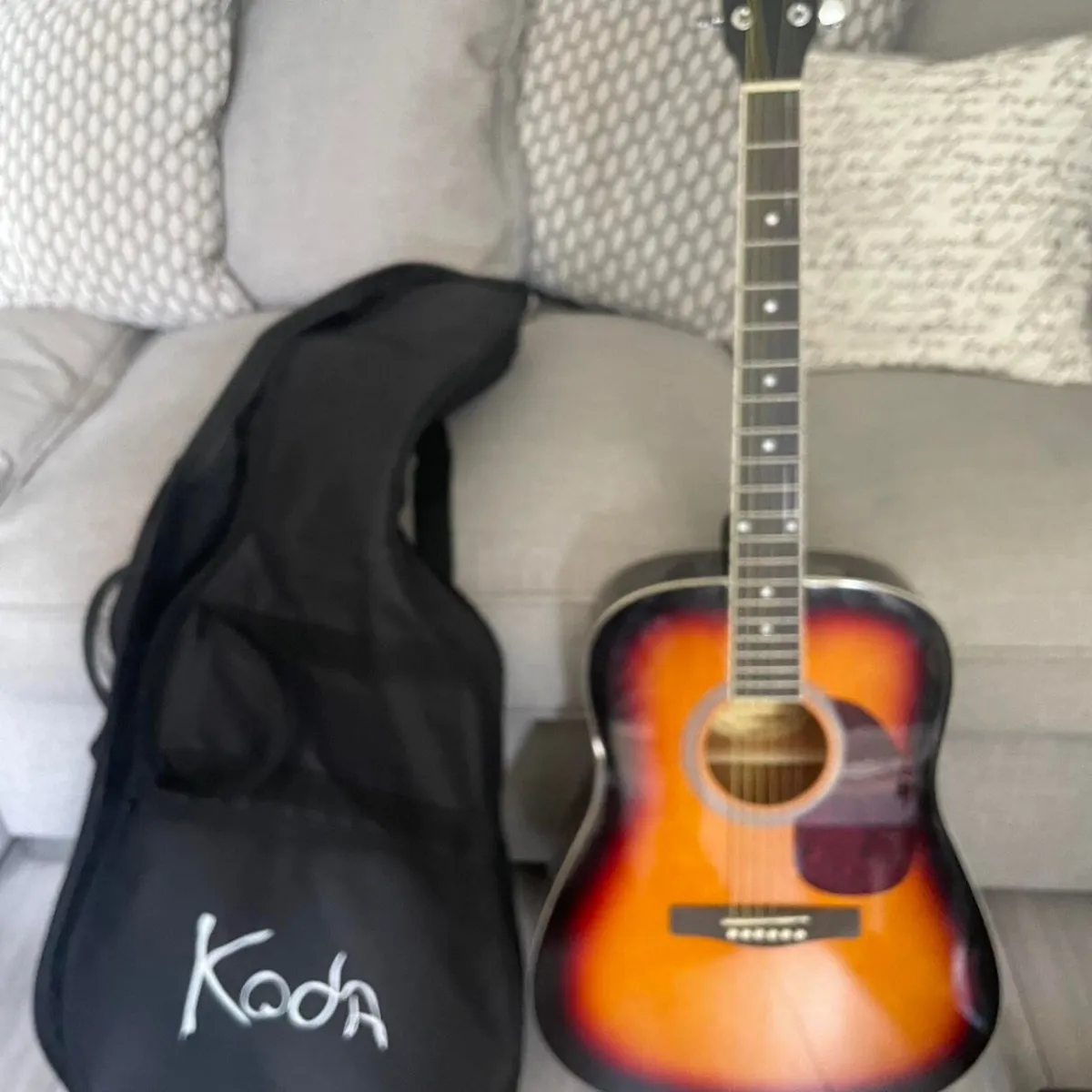 Guitar - Image 2