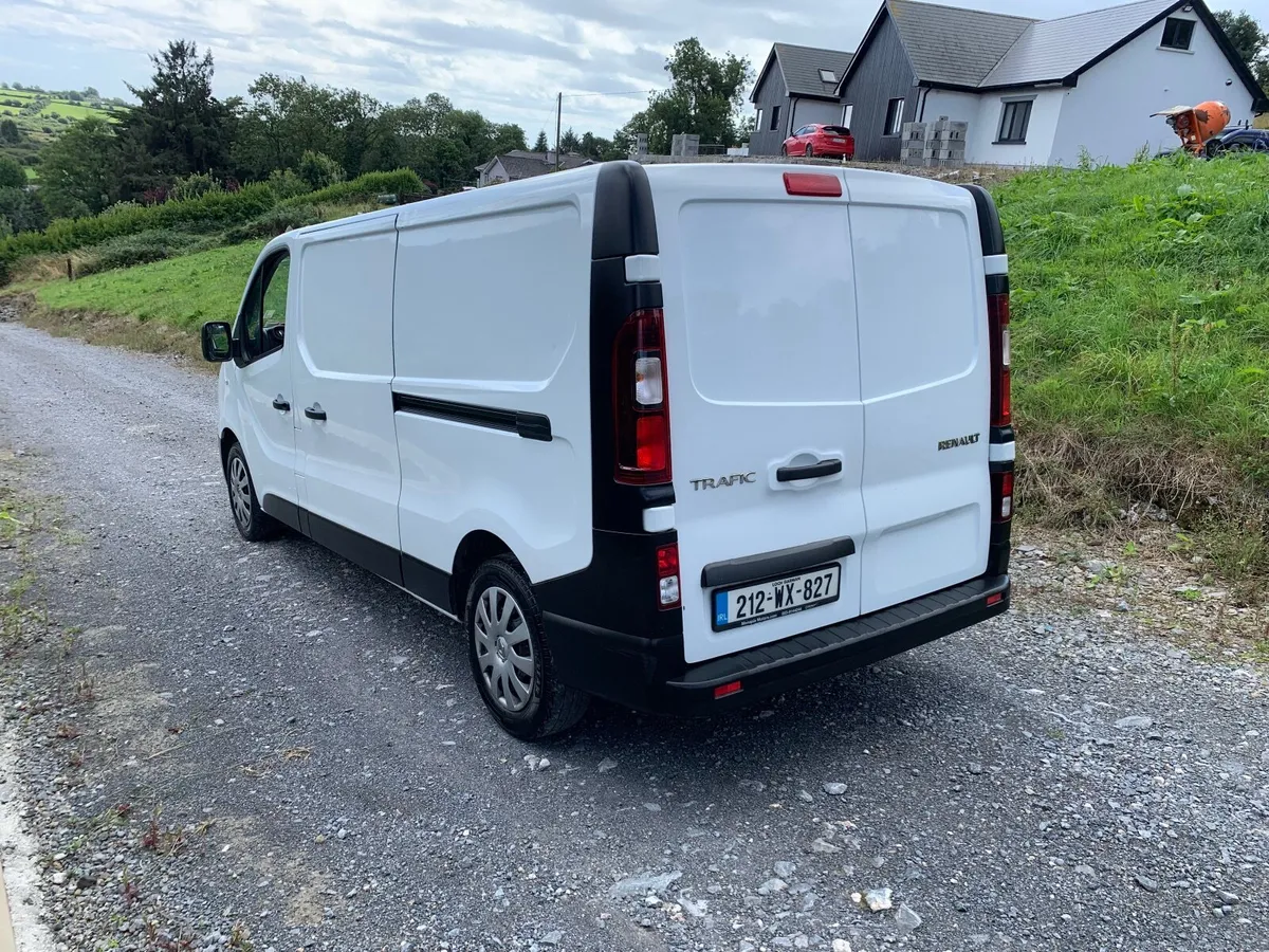 Renault Trafic 2021 lwb - Image 2