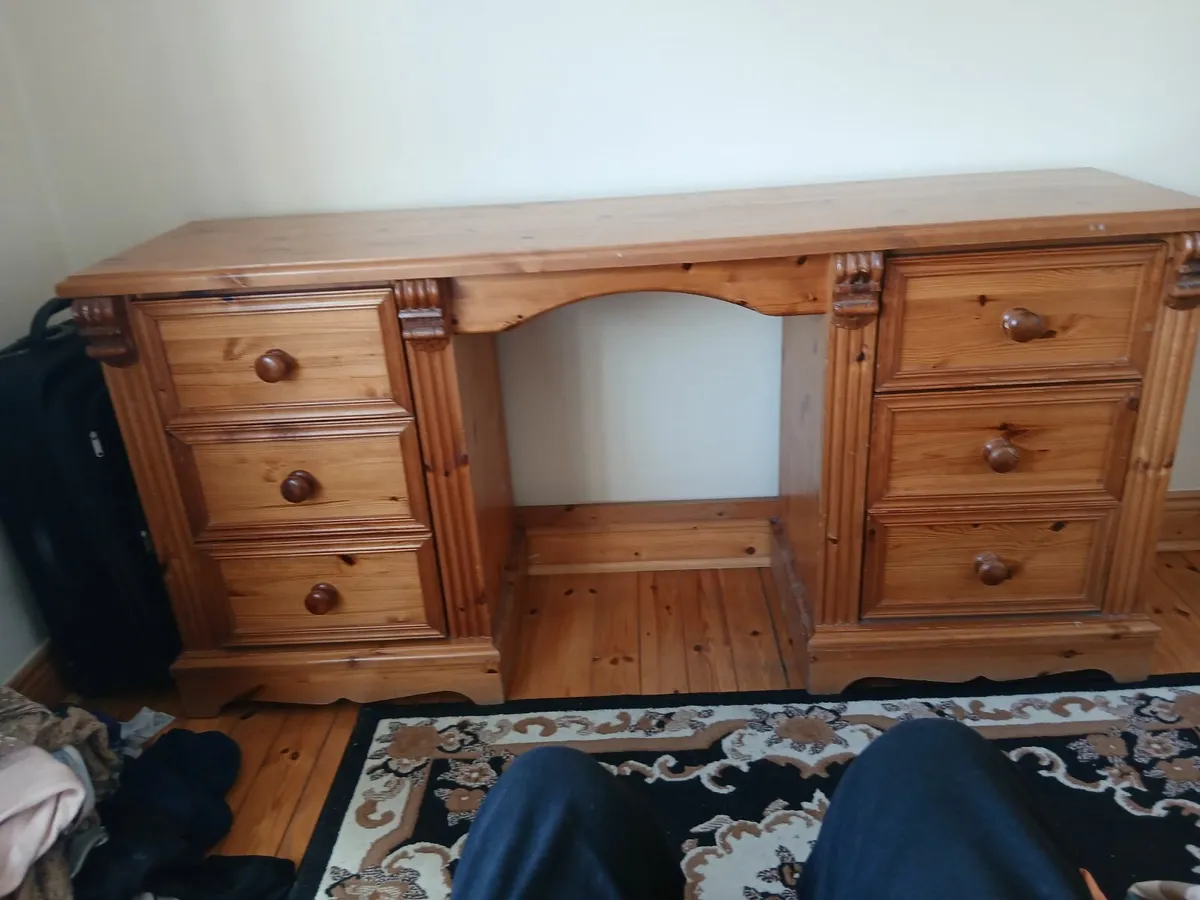 Pine dressing table - Image 2