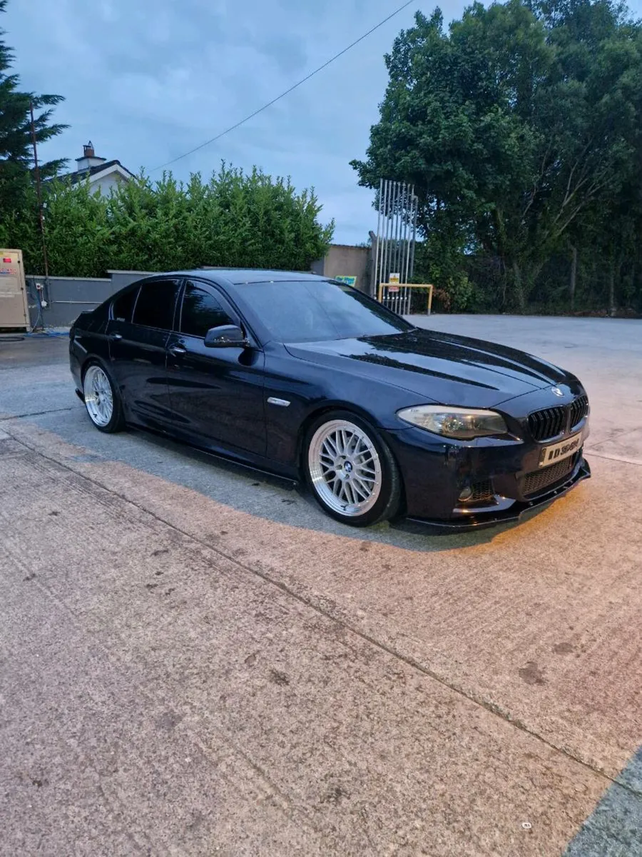 BMW 520D 2011 - Image 3