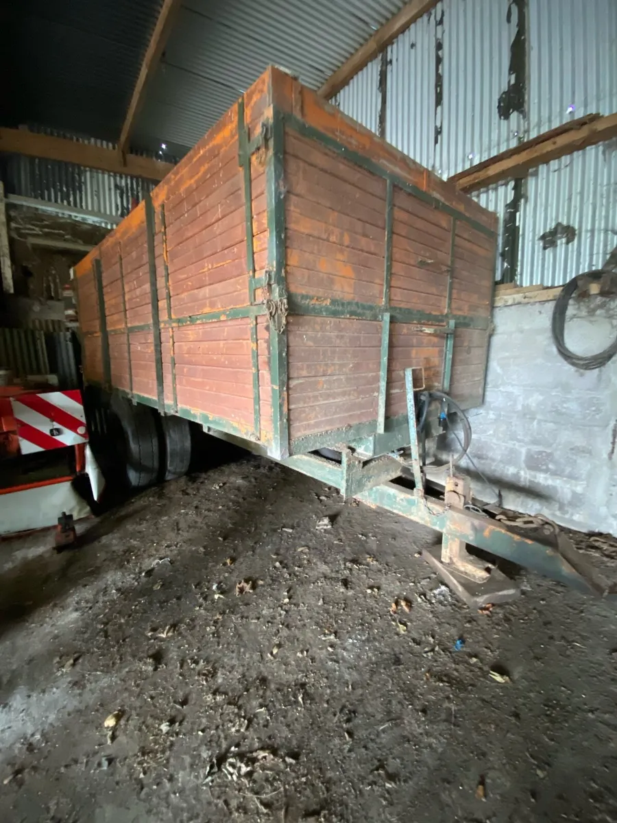 Grain Trailer - Image 1