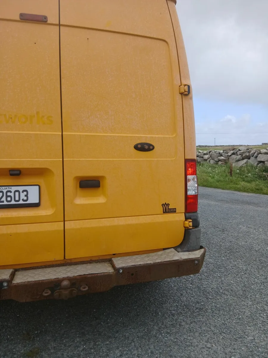 Ford Transit 4x4 - Image 4
