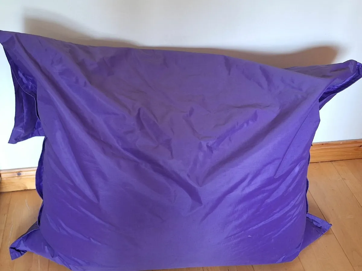 Elephant Bean Bags - Image 1
