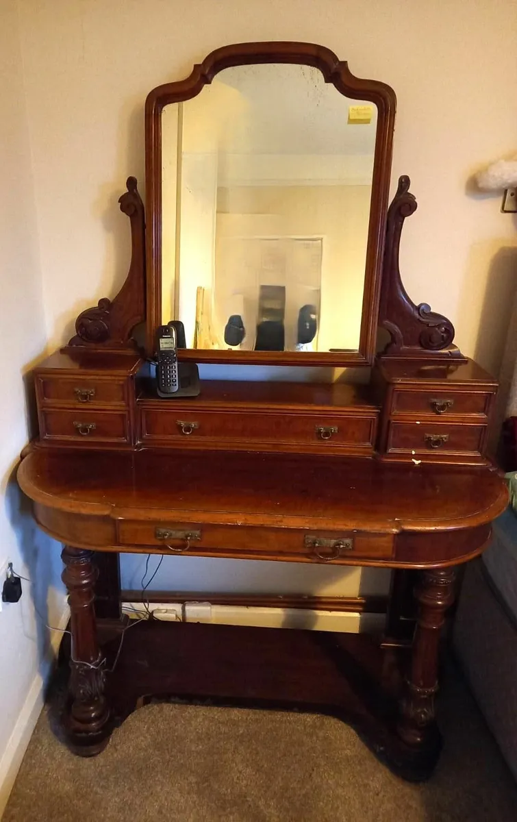 Mahogany Dresser, Cabinet & Side Table - Image 2