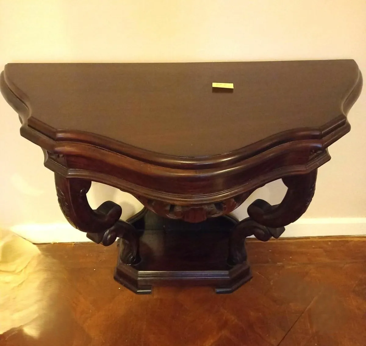 Mahogany Dresser, Cabinet & Side Table - Image 1