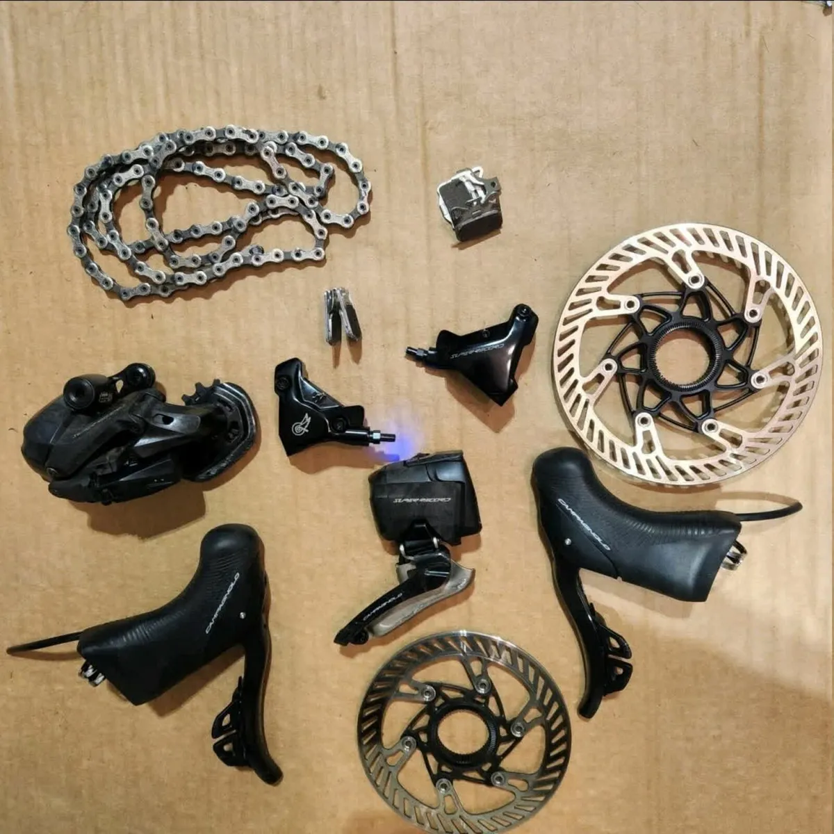 Campagnolo Super Record WRL shift + Brake Group - Image 1