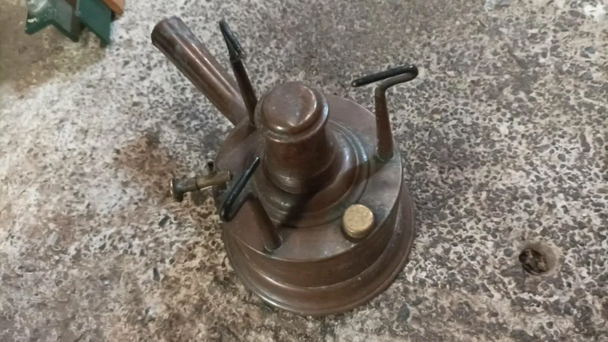 Stove - Image 2
