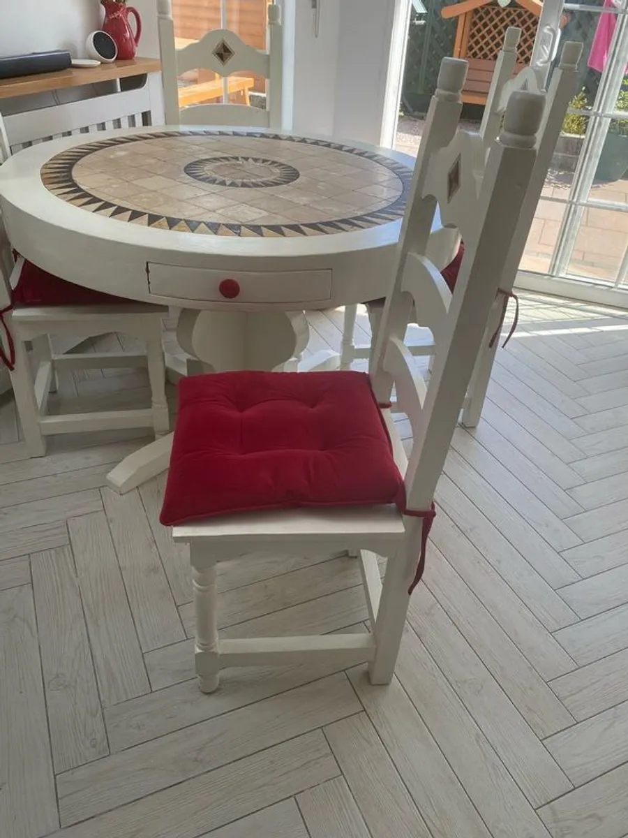 table - Image 2