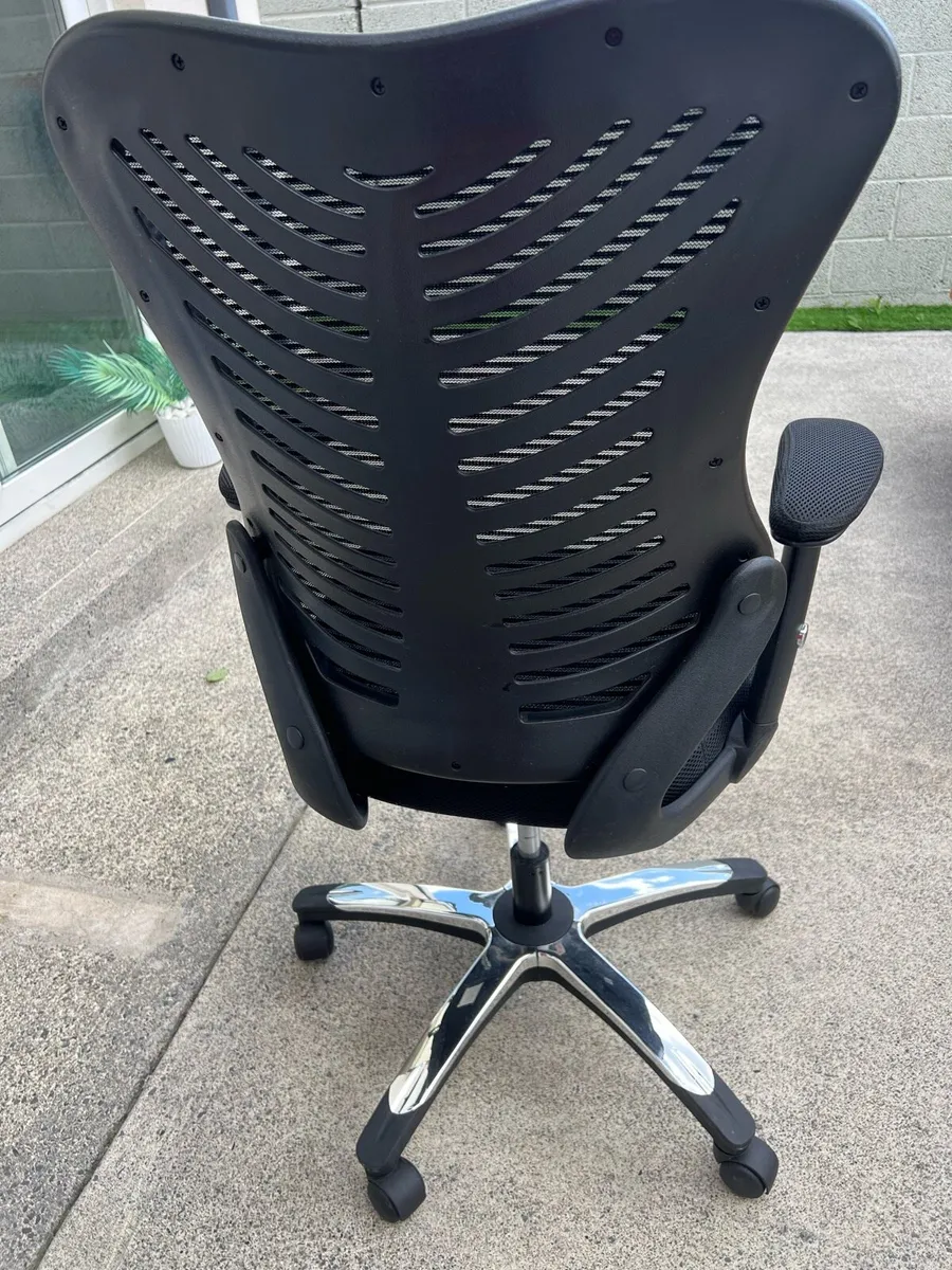 Office Chair - Image 2